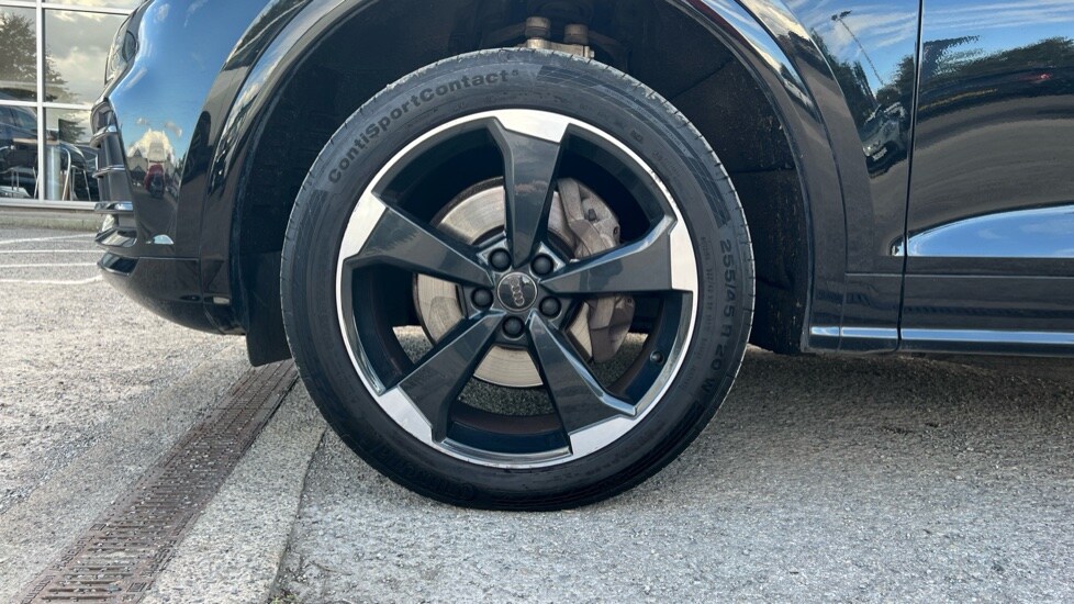 Used Audi Q5 2020 for sale - 75910522: Photo 17