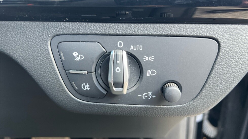 Used Audi Q5 2020 for sale - 75910522: Photo 33