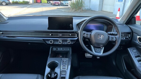Used Honda Civic 2024 for sale - 76124705: Photo 4