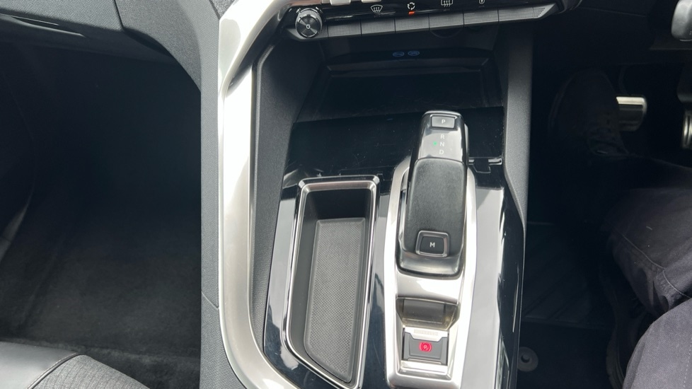 Used Peugeot 3008 2018 for sale - 76438011: Photo 28