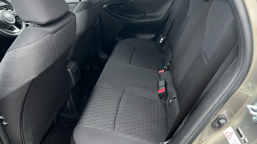 Used Toyota Yaris 2025 for sale - 76479884: Photo 14