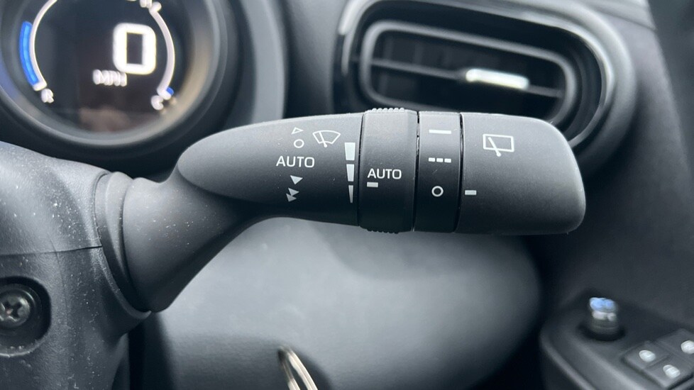 Used Toyota Yaris 2025 for sale - 76479884: Photo 24