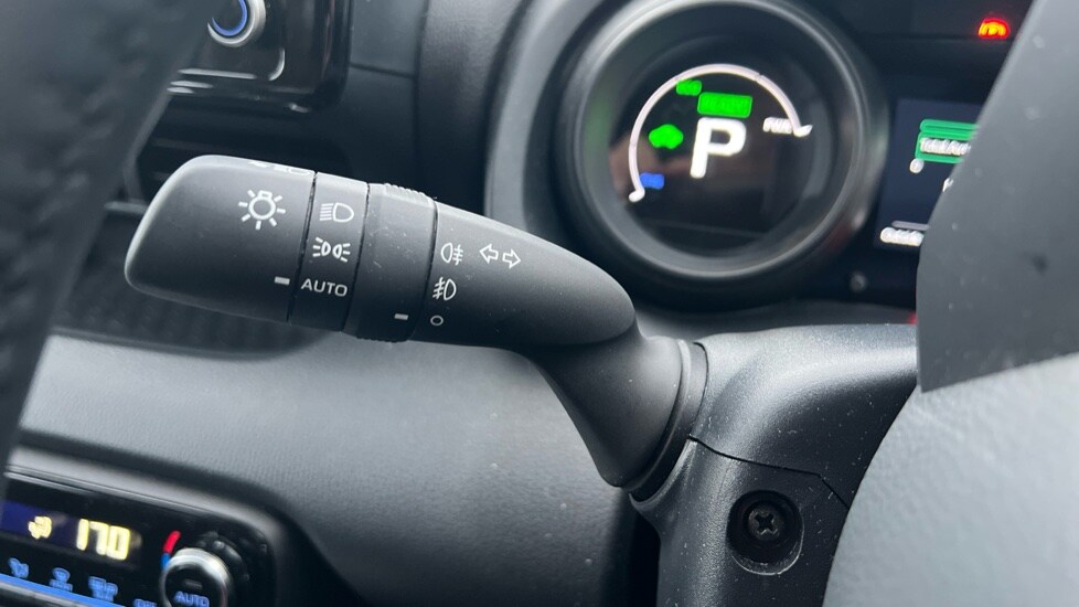 Used Toyota Yaris 2025 for sale - 76479884: Photo 25