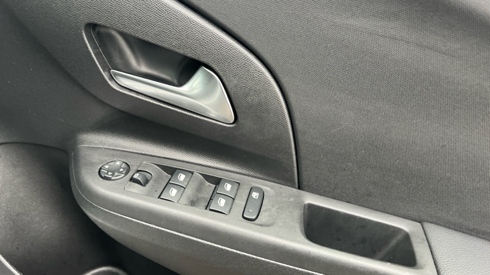 Used Vauxhall Corsa 2022 for sale - 76479909: Photo 32