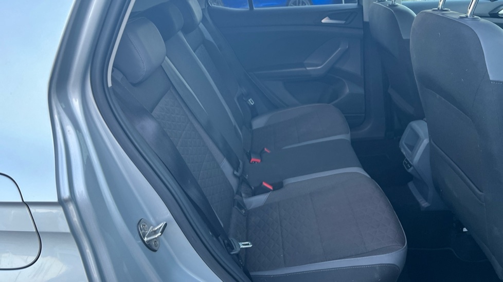 Used Volkswagen T-Cross 2020 for sale - 76731531: Photo 14