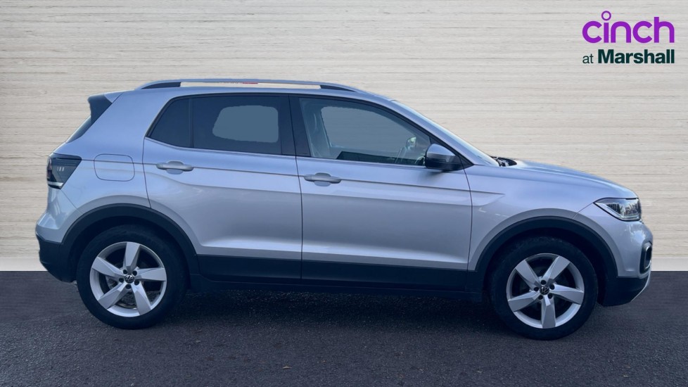 Used Volkswagen T-Cross 2020 for sale - 76731531: Photo 2