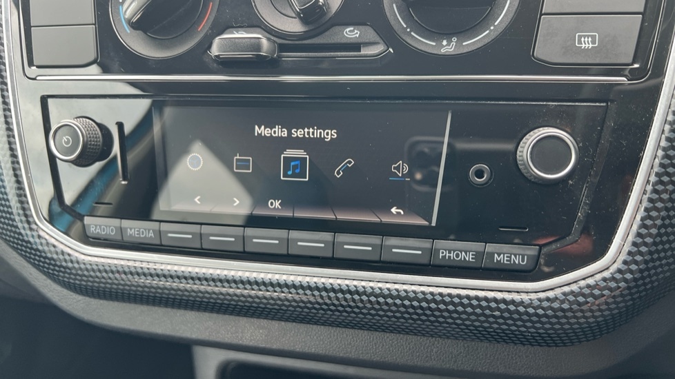 Used Volkswagen up! 2018 for sale - 76124355: Photo 23