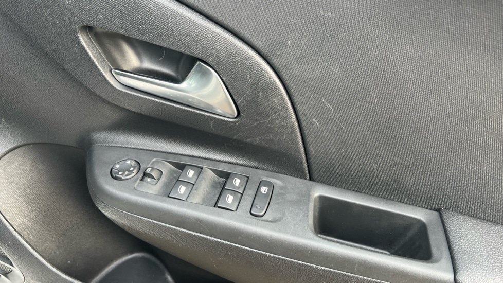 Used Vauxhall Corsa 2022 for sale - 76872467: Photo 32