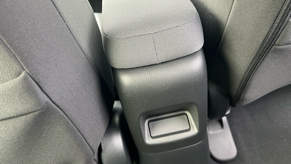 Used Honda Jazz 2025 for sale - 76183940: Photo 32