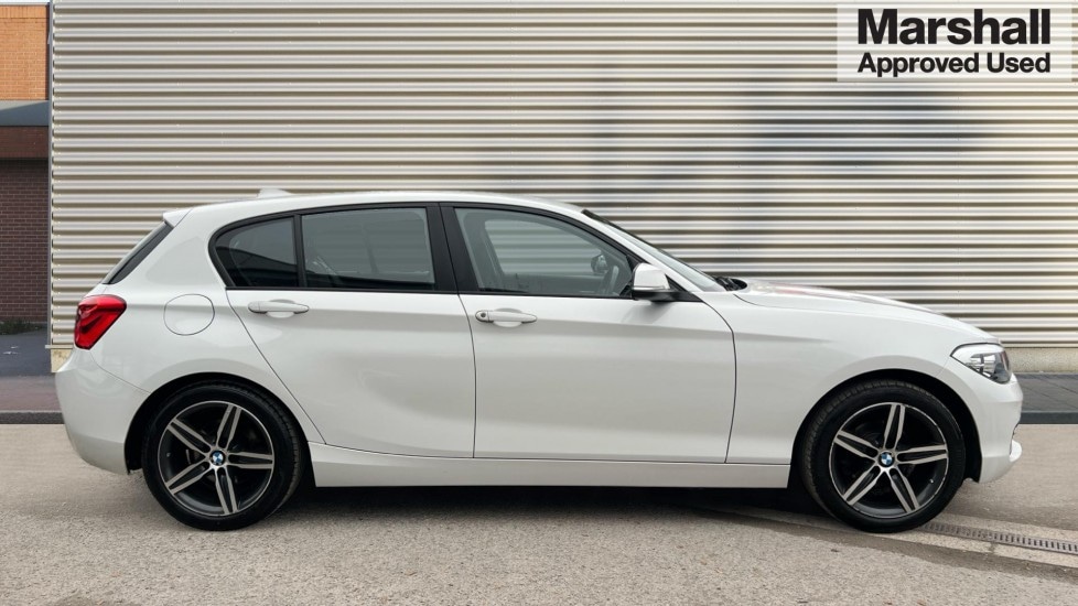 Used BMW 1 Series 2017 for sale - 76507681: Photo 2