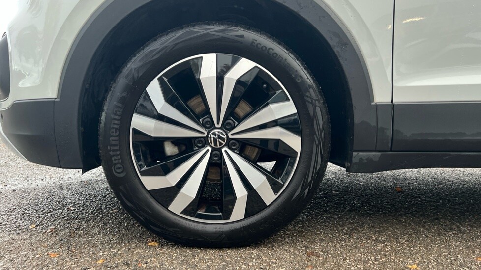 Used Volkswagen T-Cross 2023 for sale - 76539901: Photo 17