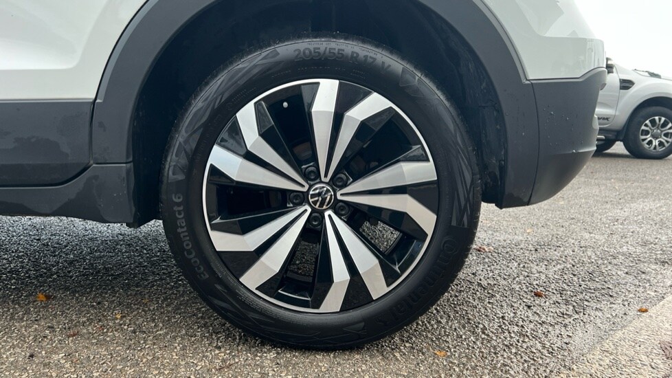 Used Volkswagen T-Cross 2023 for sale - 76539901: Photo 18