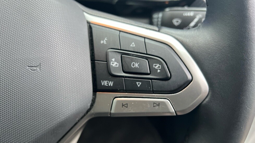 Used Volkswagen T-Cross 2023 for sale - 76539901: Photo 24