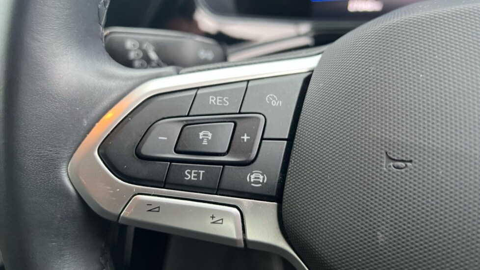 Used Volkswagen T-Cross 2023 for sale - 76539901: Photo 25