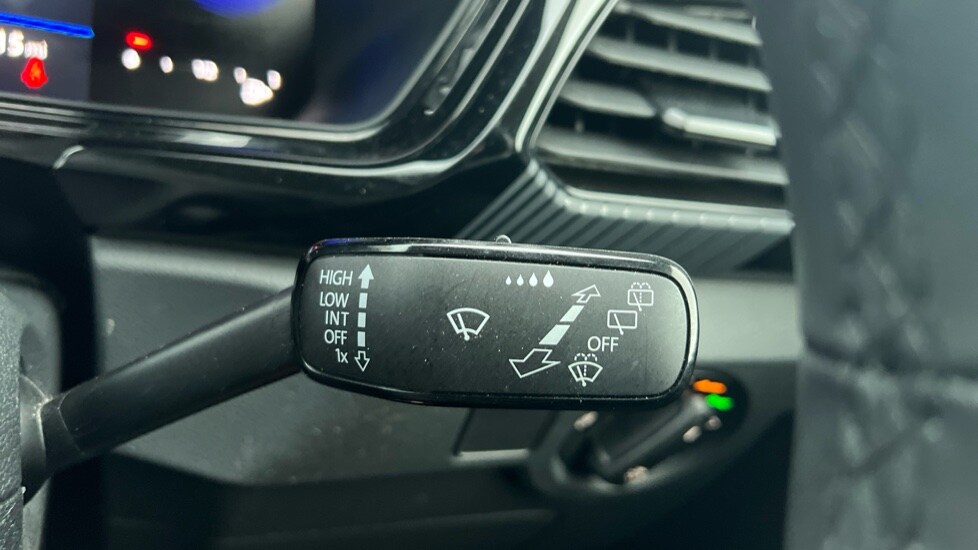 Used Volkswagen T-Cross 2023 for sale - 76539901: Photo 26