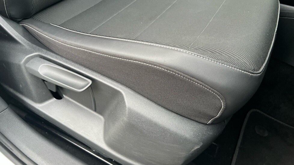 Used Volkswagen T-Cross 2023 for sale - 76539901: Photo 34