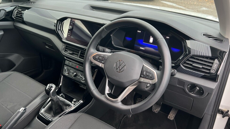 Used Volkswagen T-Cross 2023 for sale - 76539901: Photo 9