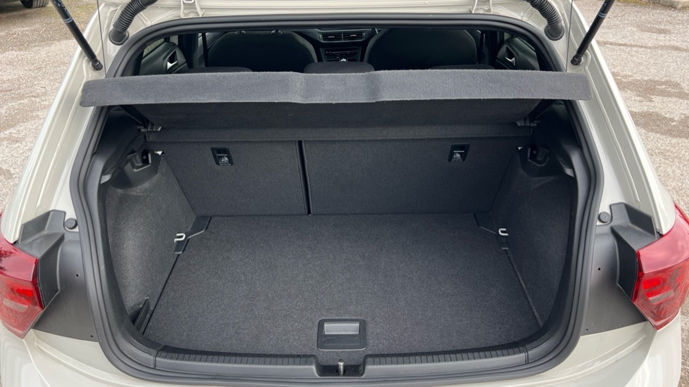 Used Volkswagen Polo 2024 for sale - 76124423: Photo 15