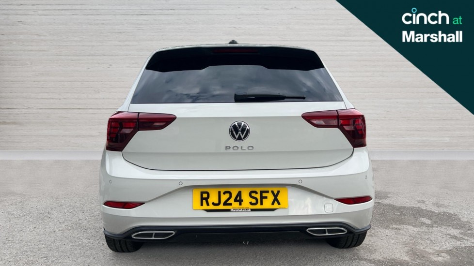 Used Volkswagen Polo 2024 for sale - 76124423: Photo 4