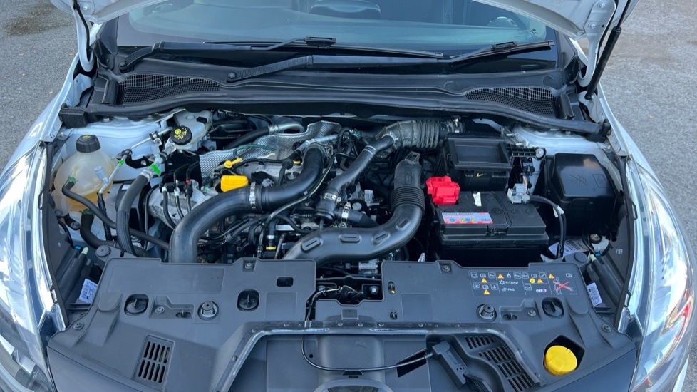 Used Renault Clio 2017 for sale - 77053385: Photo 16