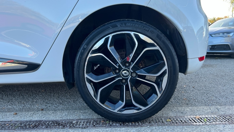 Used Renault Clio 2017 for sale - 77053385: Photo 18