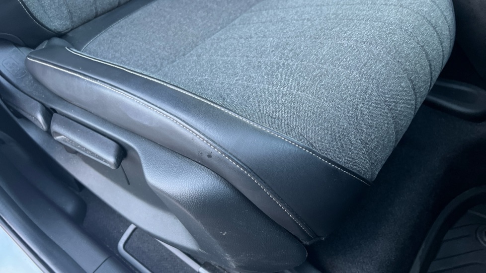 Used Honda Jazz 2022 for sale - 76745307: Photo 31