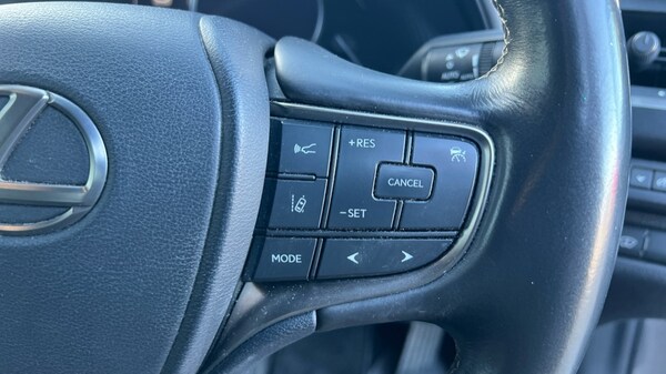 Used Lexus UX 2019 for sale - 76161237: Photo 22