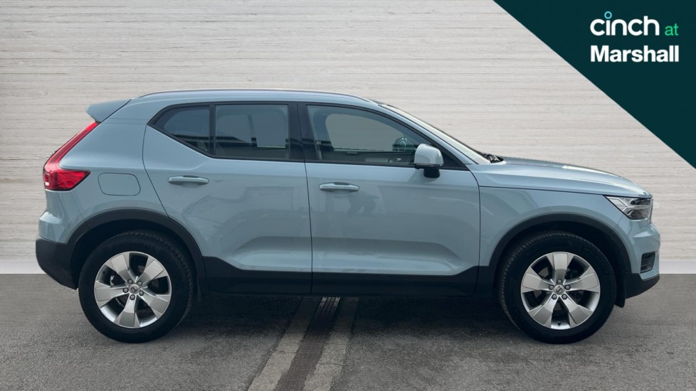 Used Volvo XC40 2018 for sale - 76008233: Photo 2