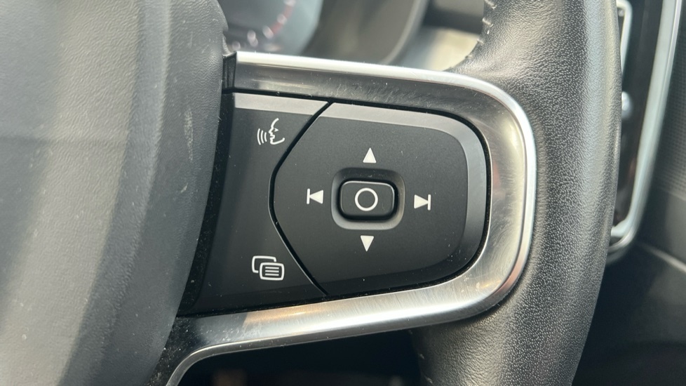 Used Volvo XC40 2018 for sale - 76008233: Photo 22