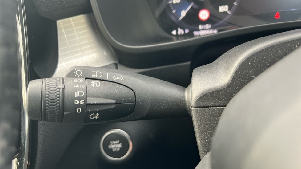 Used Volvo XC40 2018 for sale - 76008233: Photo 25