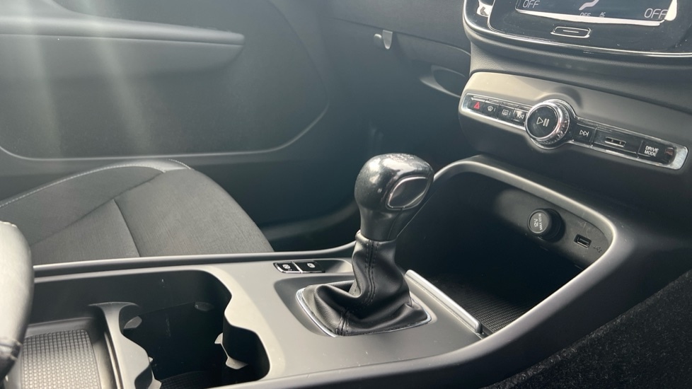 Used Volvo XC40 2018 for sale - 76008233: Photo 28