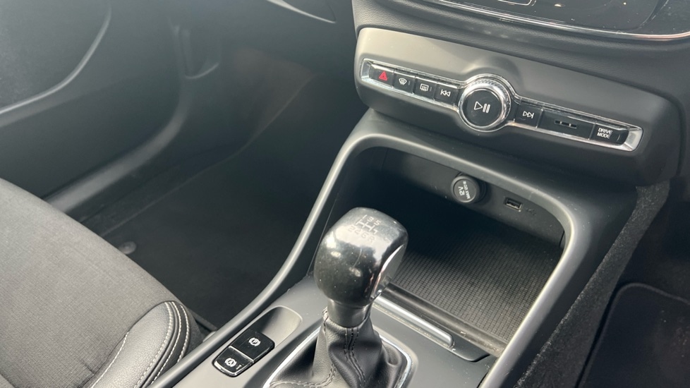 Used Volvo XC40 2018 for sale - 76008233: Photo 29