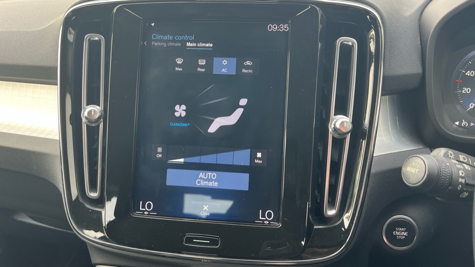 Used Volvo XC40 2018 for sale - 76008233: Photo 34