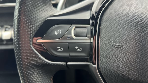 Used Peugeot 3008 2018 for sale - 76161307: Photo 23