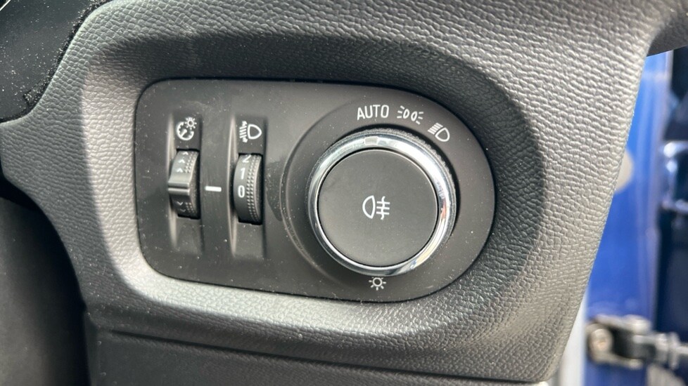 Vehicle 33
