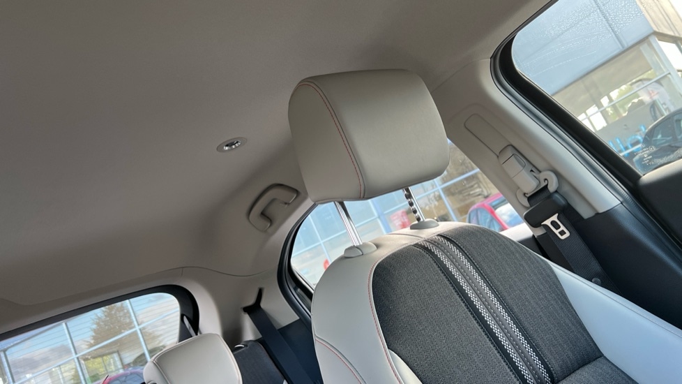 Used Honda HR-V 2023 for sale - 76445099: Photo 30