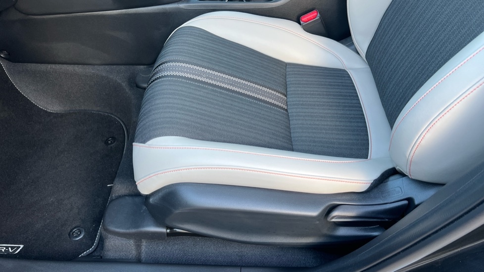 Used Honda HR-V 2023 for sale - 76445099: Photo 31