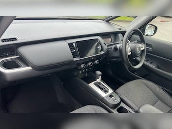 Used Honda Jazz 2023 for sale - 76908036: Photo