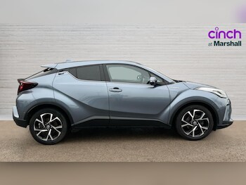 Used Toyota C-HR 2021 for sale - 76908035: Photo