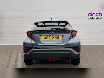 Used Toyota C-HR 2021 for sale - 76908035: Photo