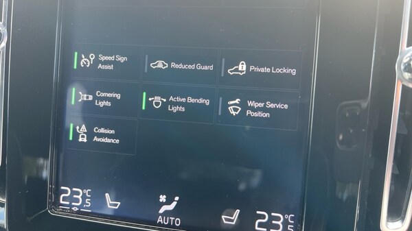 Used Volvo XC40 2019 for sale - 76161356: Photo 34