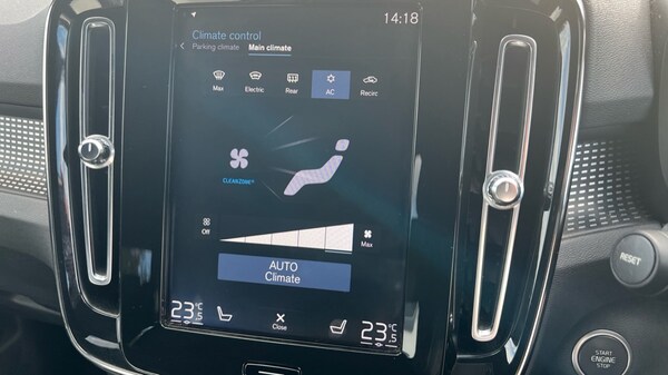 Used Volvo XC40 2019 for sale - 76161356: Photo 38