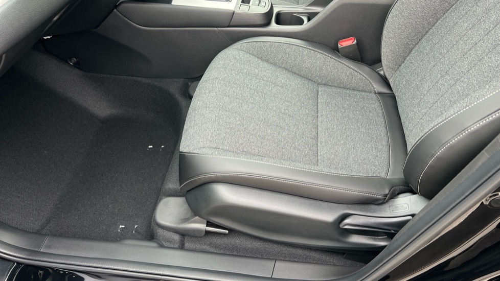 Used Honda Jazz 2025 for sale - 76635741: Photo 31