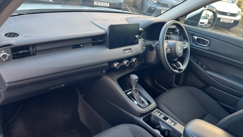 Used Honda HR-V 2022 for sale - 76514943: Photo 2