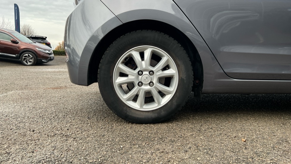 Used Hyundai i20 2018 for sale - 76501484: Photo 19