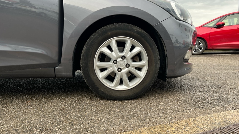 Used Hyundai i20 2018 for sale - 76501484: Photo 20