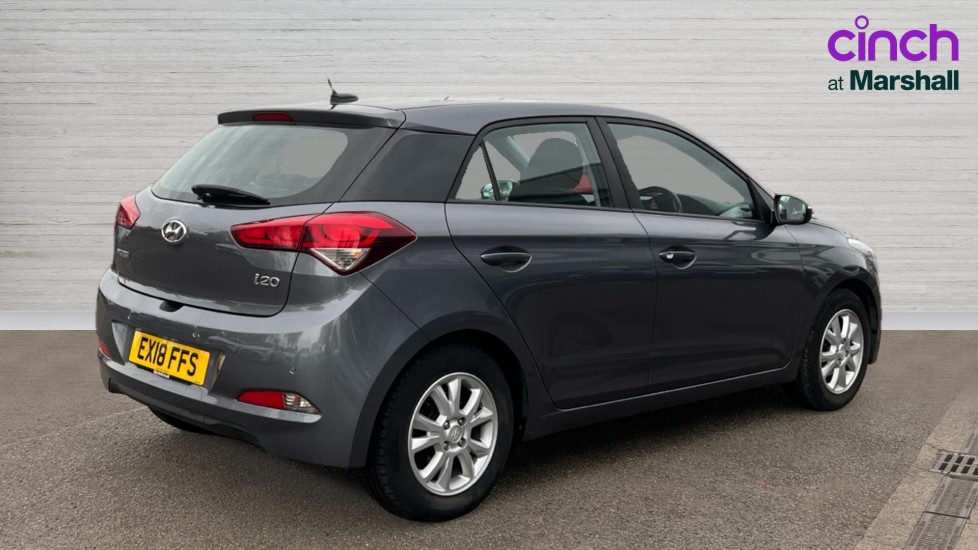Used Hyundai i20 2018 for sale - 76501484: Photo 3