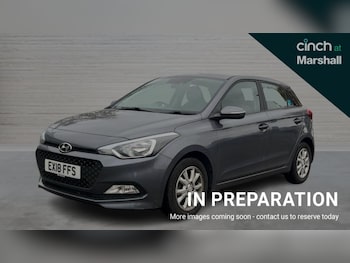 Used Hyundai i20 2018 for sale - 76501484: Photo