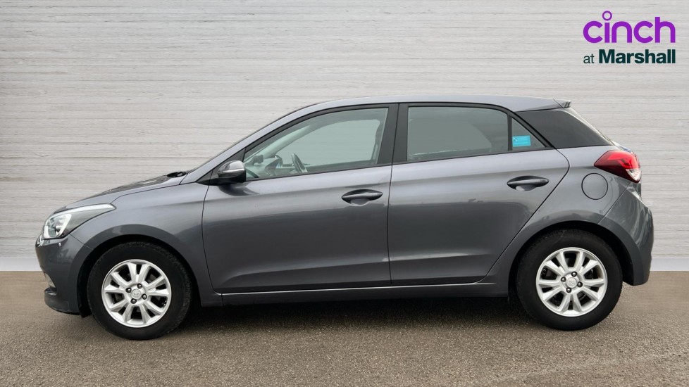 Used Hyundai i20 2018 for sale - 76501484: Photo 6