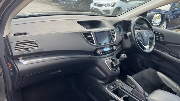 Used Honda CR-V 2017 for sale - 76168649: Photo 10